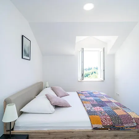 Amalija بيت ضيافة