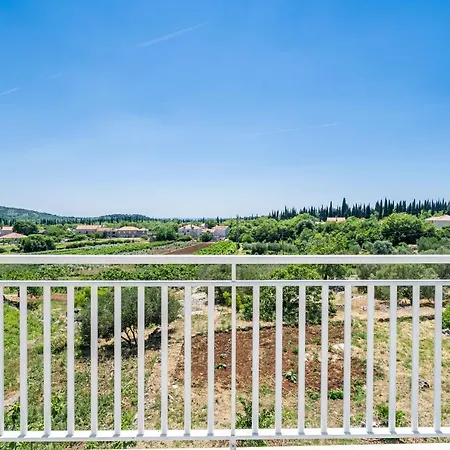 ゲストハウス Amalija 4*