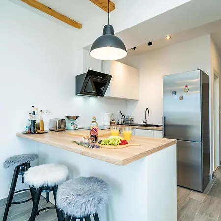 ゲストハウス Amalija 4*