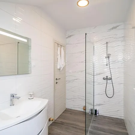 ゲストハウス Amalija